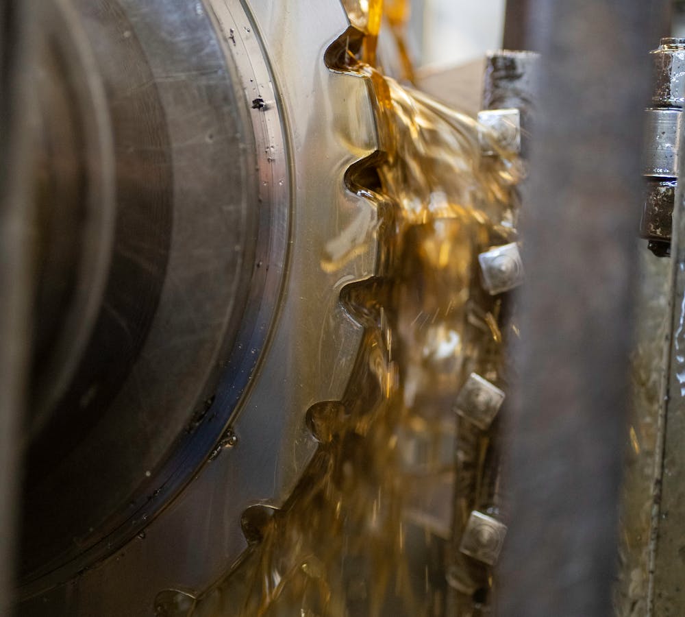 Industrial shear blades and machine knives for production applications — industrial cutting machinery and blades
